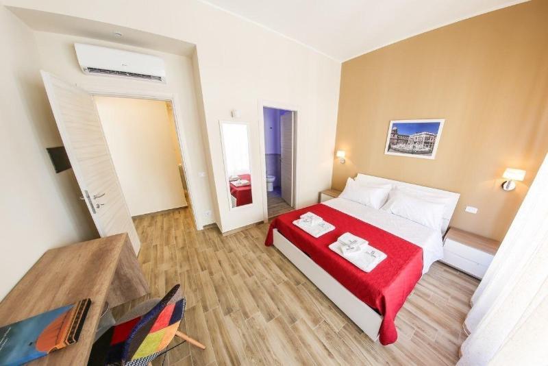 باليرمو Quinto Stabile Rooms&Suite المظهر الخارجي الصورة