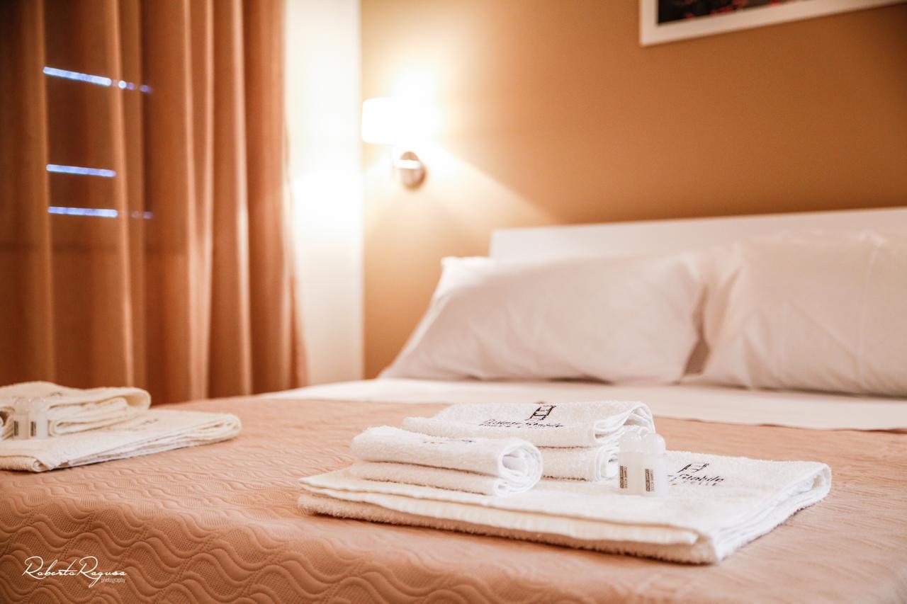 باليرمو Quinto Stabile Rooms&Suite المظهر الخارجي الصورة